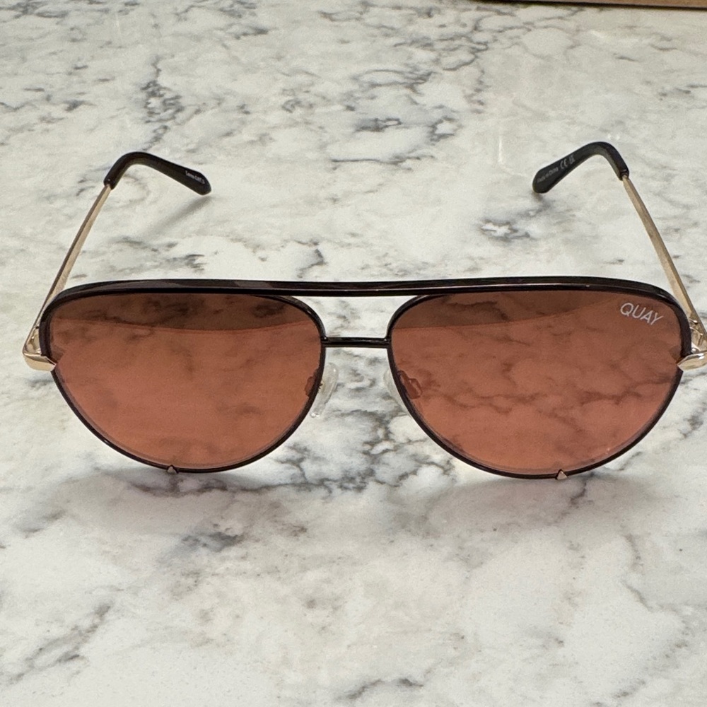 Quay Australia rose gold  Aviator Sunglasses